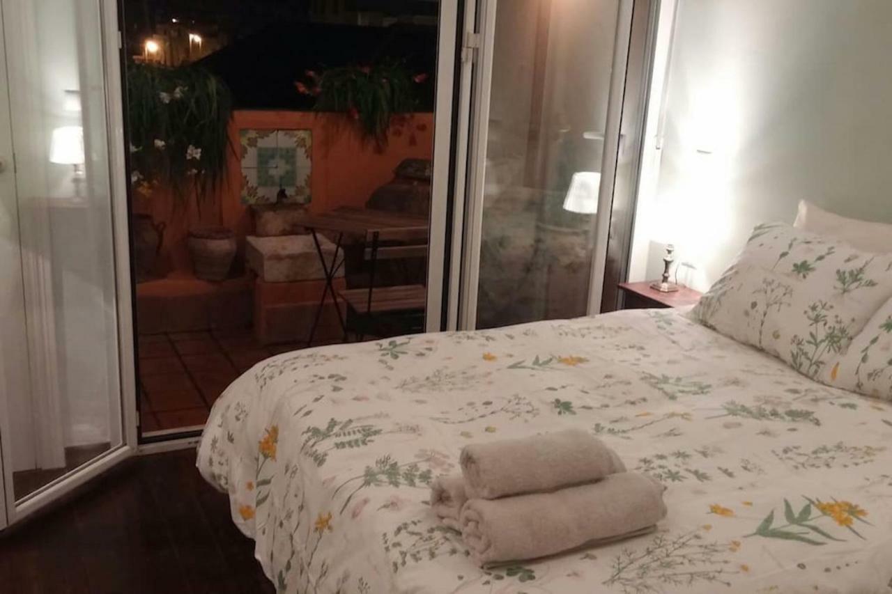 Appartement Becquer 37 *