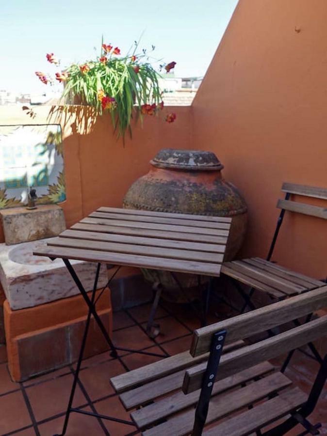 Appartement Becquer 37 *